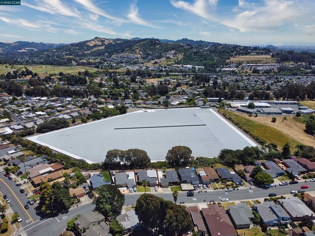 2979 Gilma Dr, Richmond, CA 94806