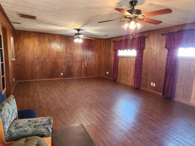 2830 FM1490, Littlefield, TX 79339