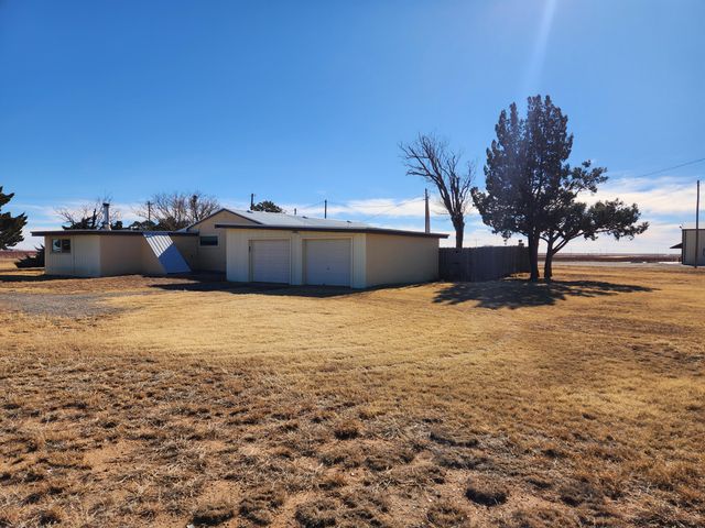 2830 FM1490, Littlefield, TX 79339