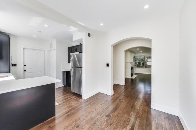 4947 N WOLCOTT Avenue 1B, Chicago, IL 60640