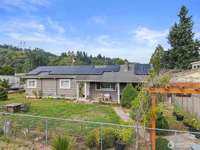 14937 133rd Avenue SE, Renton, WA 98058