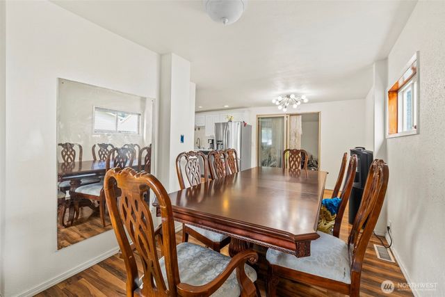 14937 133rd Avenue SE, Renton, WA 98058