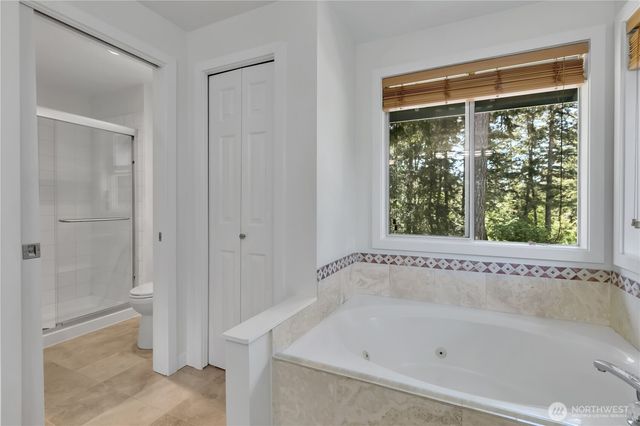 22503 SE 261st Street, Maple Valley, WA 98038