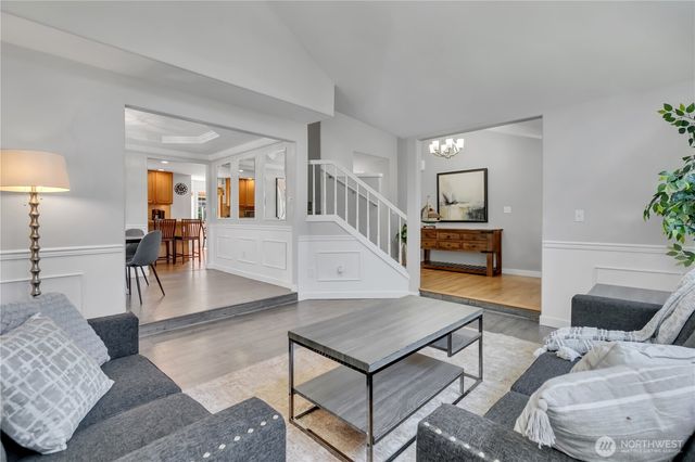 22503 SE 261st Street, Maple Valley, WA 98038