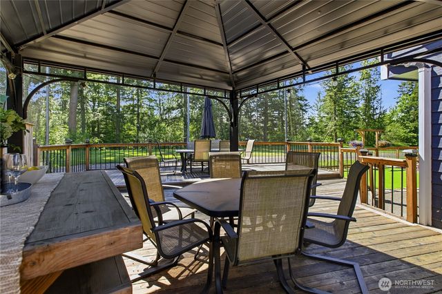 22503 SE 261st Street, Maple Valley, WA 98038