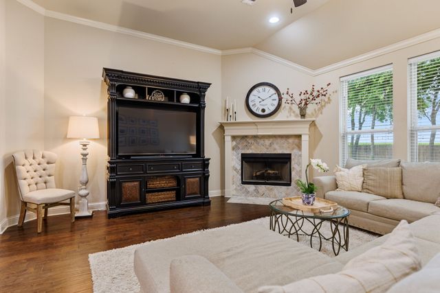 178 Oak Meadow Trail, Waco, TX 76657