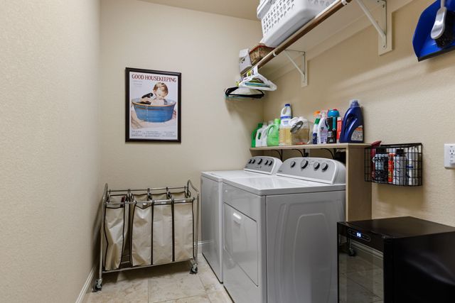 178 Oak Meadow Trail, Waco, TX 76657