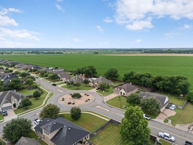 178 Oak Meadow Trail, Waco, TX 76657
