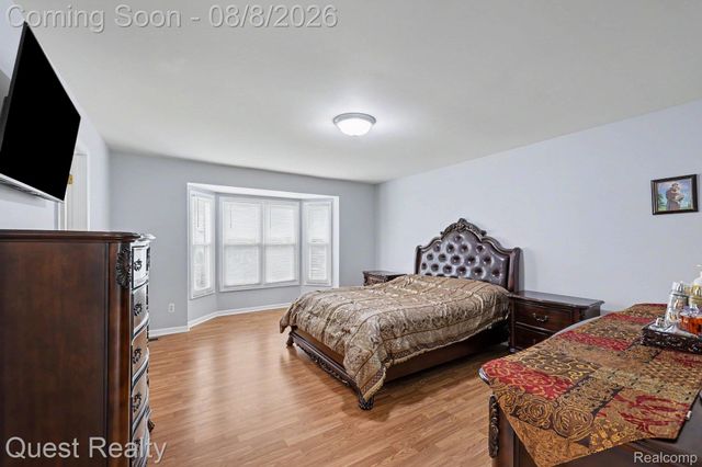 19944 Townsend Drive, Macomb Township, MI 48044