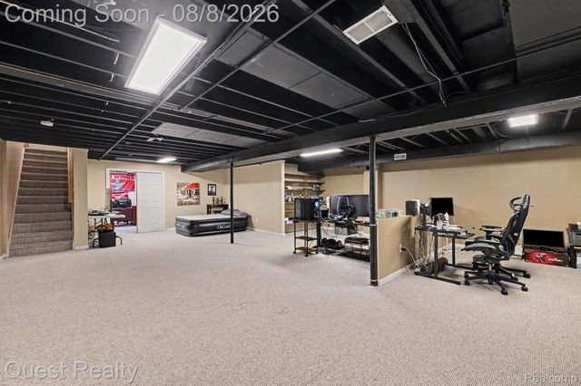 19944 Townsend Drive, Macomb Township, MI 48044