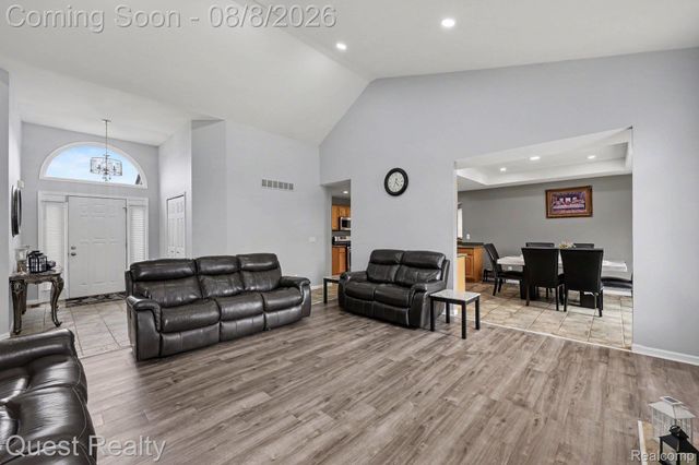 19944 Townsend Drive, Macomb Township, MI 48044