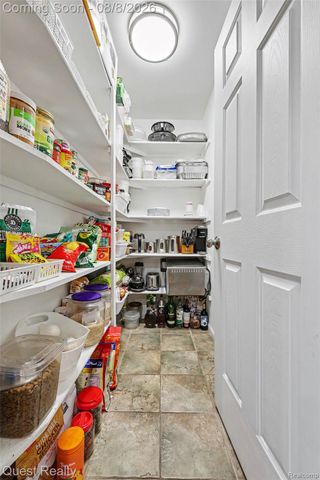 19944 Townsend Drive, Macomb Township, MI 48044