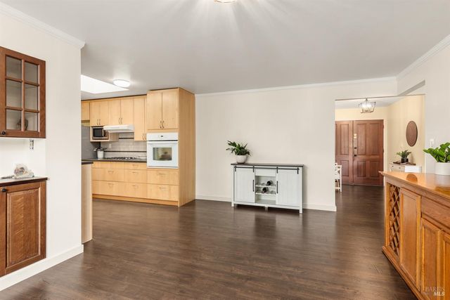 5642 Yerba Buena Rd, Santa Rosa, CA 95409