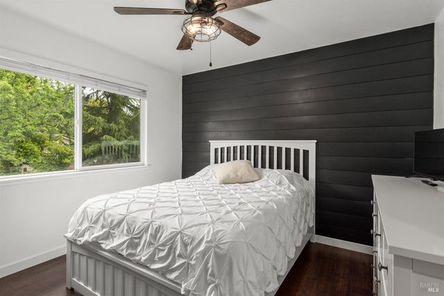 5642 Yerba Buena Rd, Santa Rosa, CA 95409