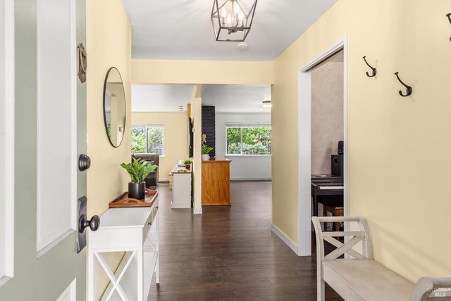 5642 Yerba Buena Rd, Santa Rosa, CA 95409