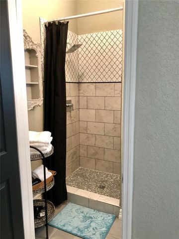 1806 24th Street, Galveston, TX 77550