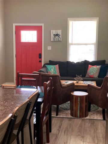 1806 24th Street, Galveston, TX 77550