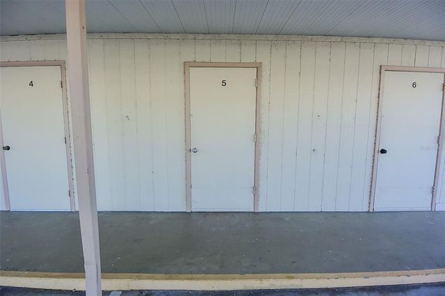 11110 CARRIAGE HILL DRIVE 5, Port Richey, FL 34668