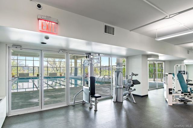 2500 Johnson Avenue 6S, Bronx, NY 10463