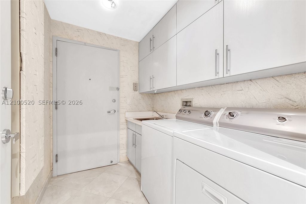 Image 68 of property listing at 10101 Collins Ave 11D +Cabana, Bal Harbour, FL 33154