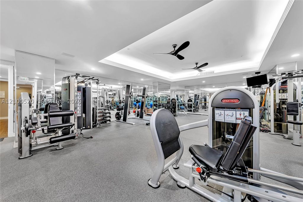 Image 92 of property listing at 10101 Collins Ave 11D +Cabana, Bal Harbour, FL 33154