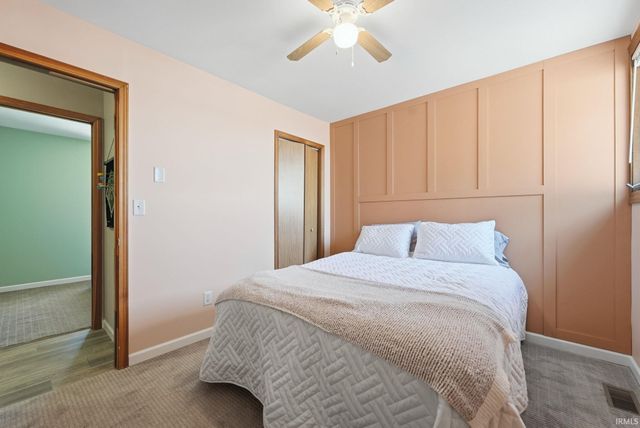 595 Lane 101 Hamilton Lake, Hamilton, IN 46742