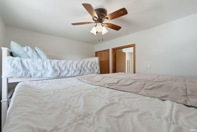 595 Lane 101 Hamilton Lake, Hamilton, IN 46742