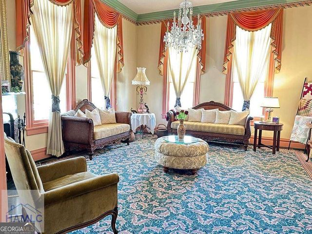 426 W Church Street, Swainsboro, GA 30401