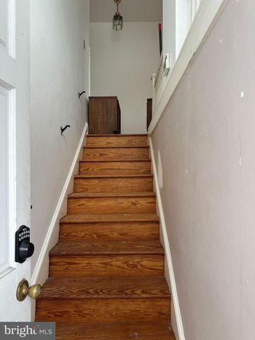 2116 LORRAINE AVE, Gwynn Oak, MD 21207