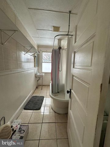 2116 LORRAINE AVE, Gwynn Oak, MD 21207