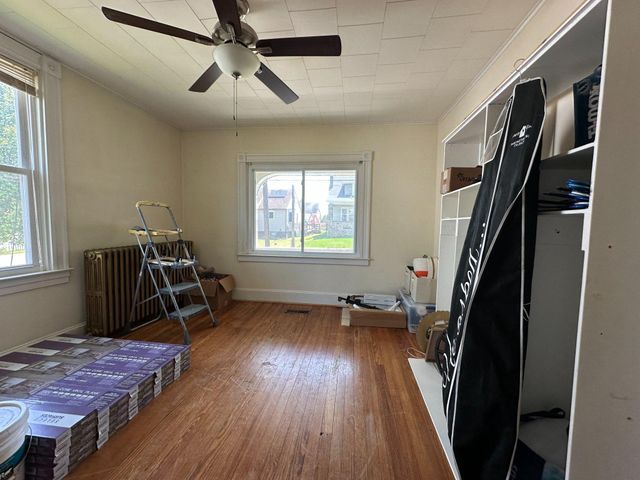 2116 LORRAINE AVE, Gwynn Oak, MD 21207