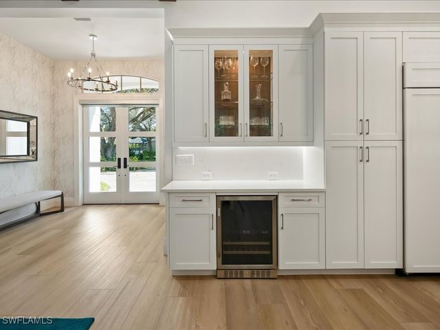 6665 Mill Run CIR, Naples, FL 34109