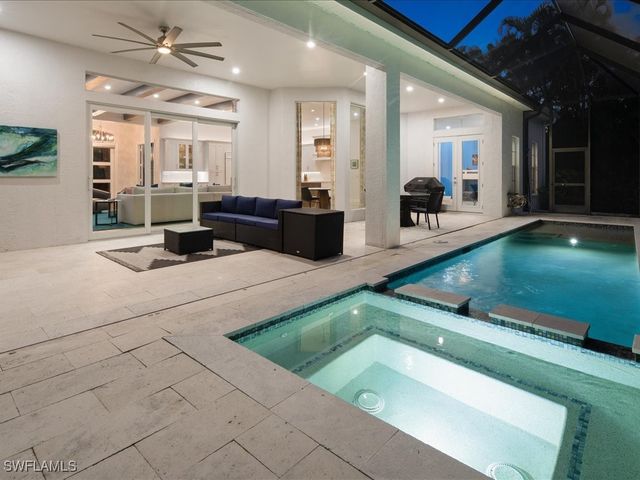 6665 Mill Run CIR, Naples, FL 34109