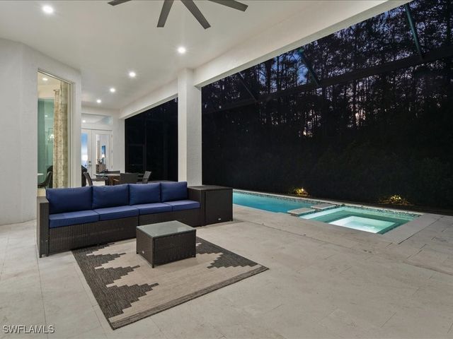 6665 Mill Run CIR, Naples, FL 34109