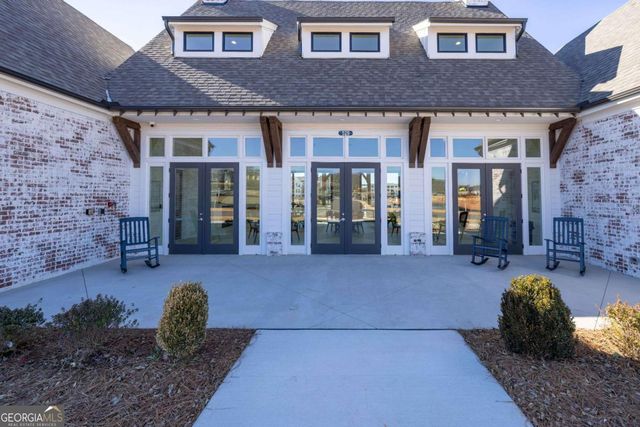 605 Beechwood Way, Hoschton, GA 30548