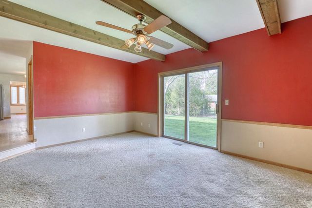 4355 Longview DRIVE, New Berlin, WI 53151