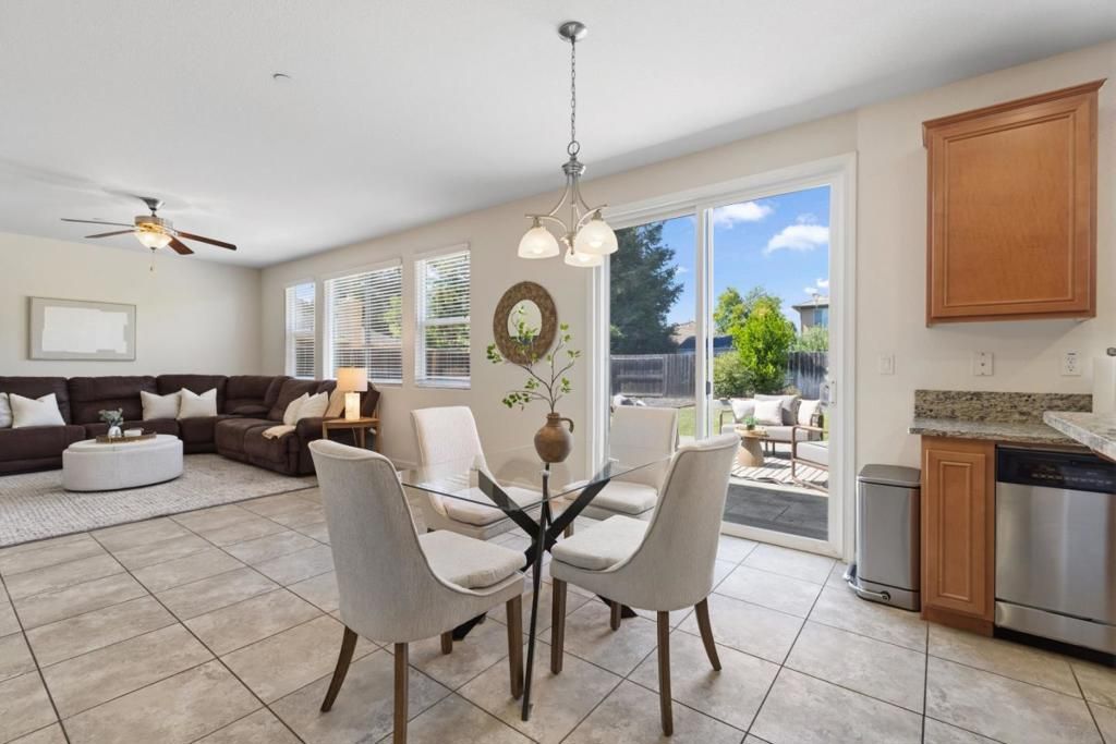 Image 17 of property listing at 1251 Jicarilla Place, Gilroy, CA 95020