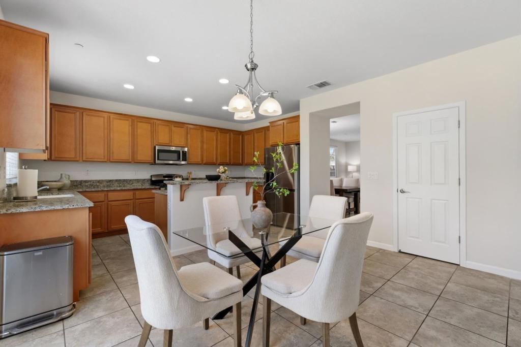 Image 18 of property listing at 1251 Jicarilla Place, Gilroy, CA 95020