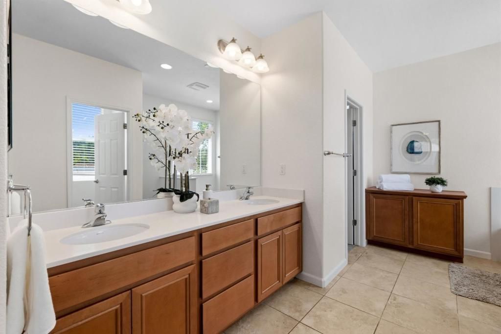 Image 26 of property listing at 1251 Jicarilla Place, Gilroy, CA 95020