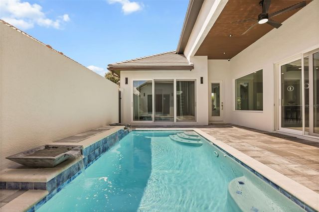 260 HAMPTON LOOP, Davenport, FL 33837