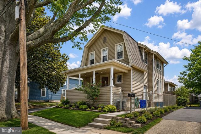 23 W CHELTON RD, Brookhaven, PA 19015