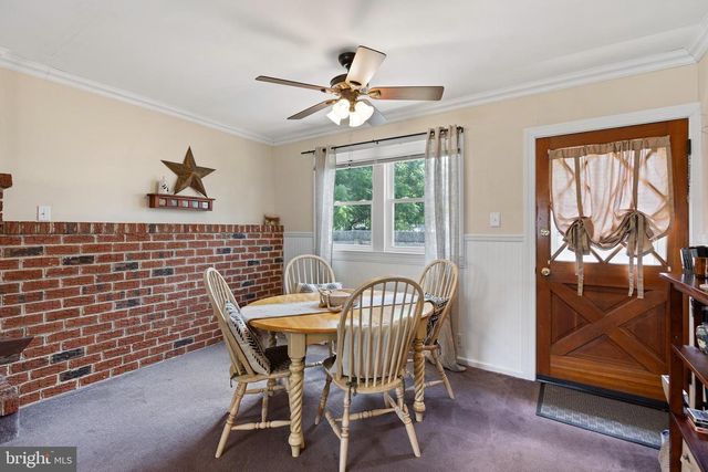 23 W CHELTON RD, Brookhaven, PA 19015