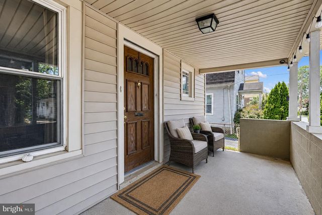 23 W CHELTON RD, Brookhaven, PA 19015