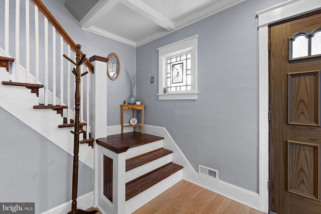 23 W CHELTON RD, Brookhaven, PA 19015