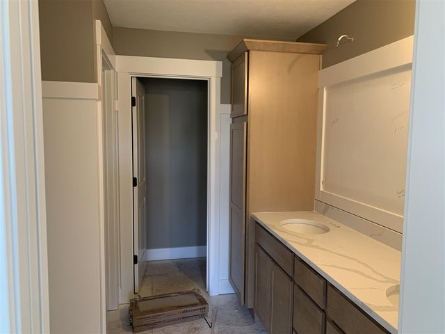 10672 Winnie Lane, Allendale, MI 49401