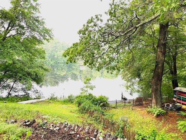 56 Shore Dr, Upton, MA 01568