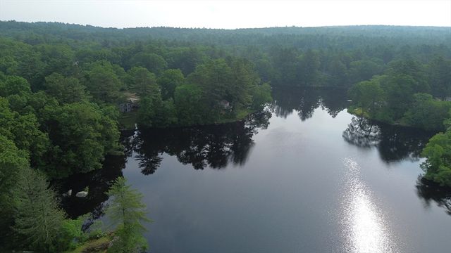 56 Shore Dr, Upton, MA 01568