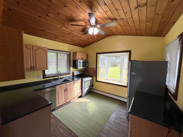 56 Shore Dr, Upton, MA 01568