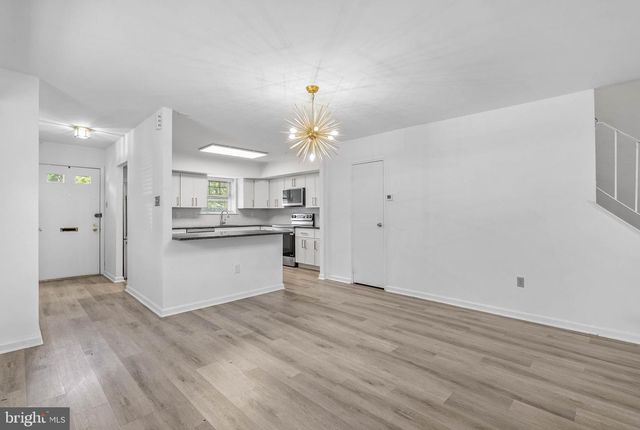 104 HAMPSTEAD DR, Ambler, PA 19002