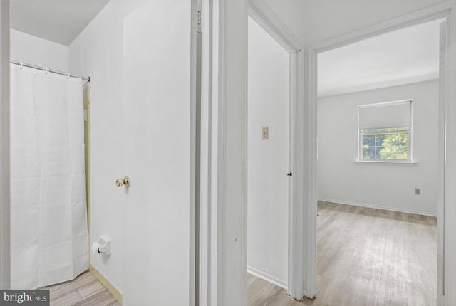 104 HAMPSTEAD DR, Ambler, PA 19002